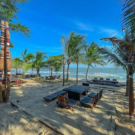 Long Hai Channel Beach Resort Экстерьер фото