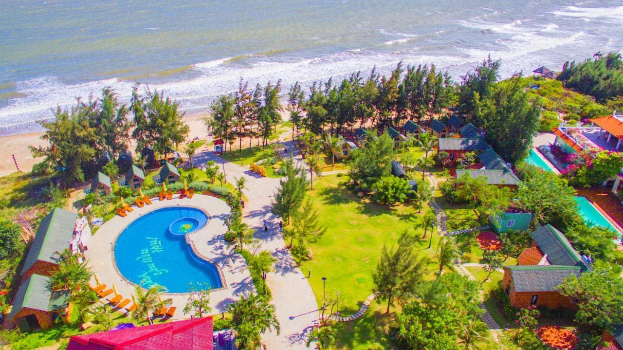 Long Hai Channel Beach Resort Экстерьер фото