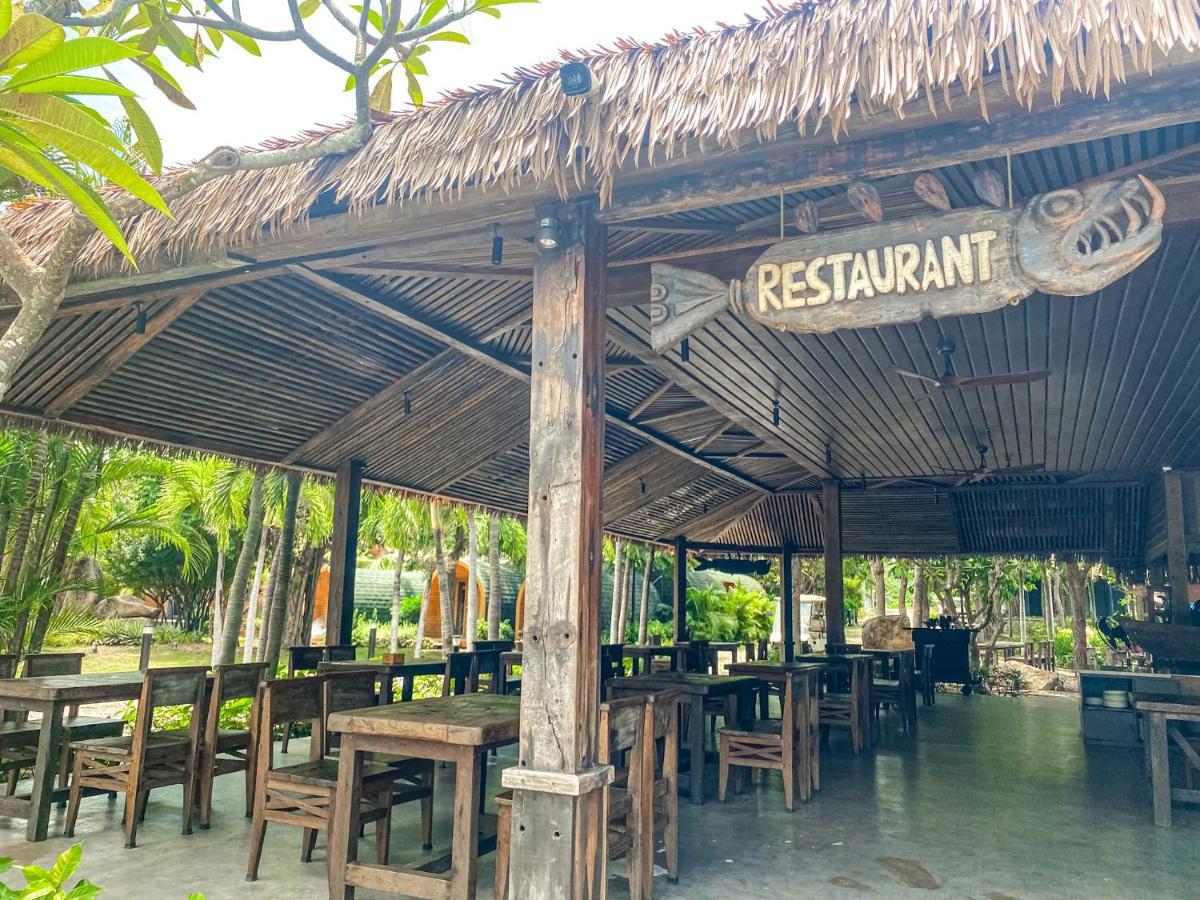 Long Hai Channel Beach Resort Экстерьер фото