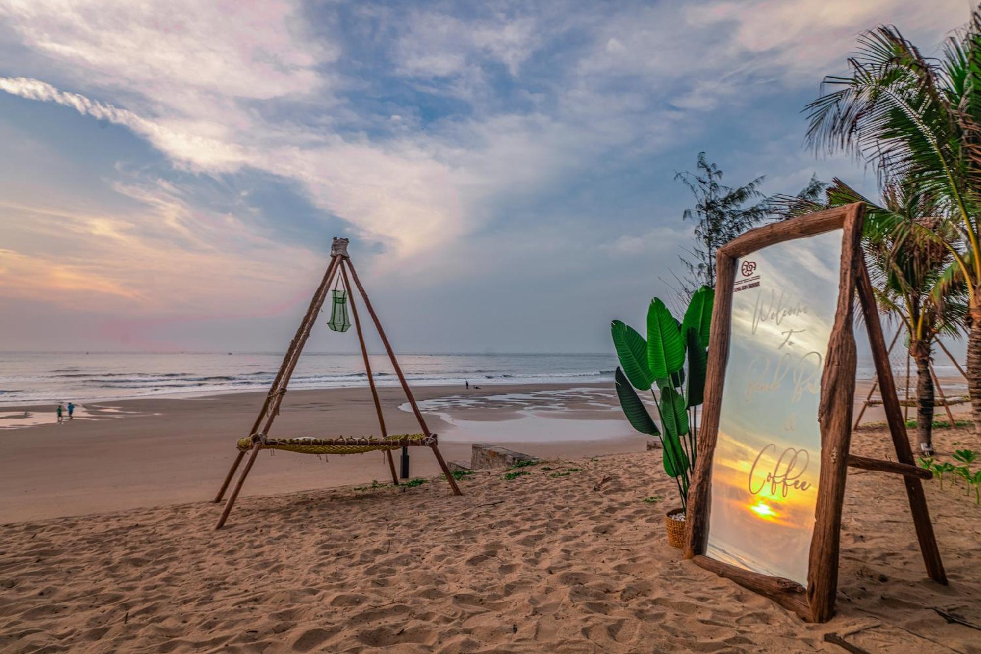Long Hai Channel Beach Resort Экстерьер фото