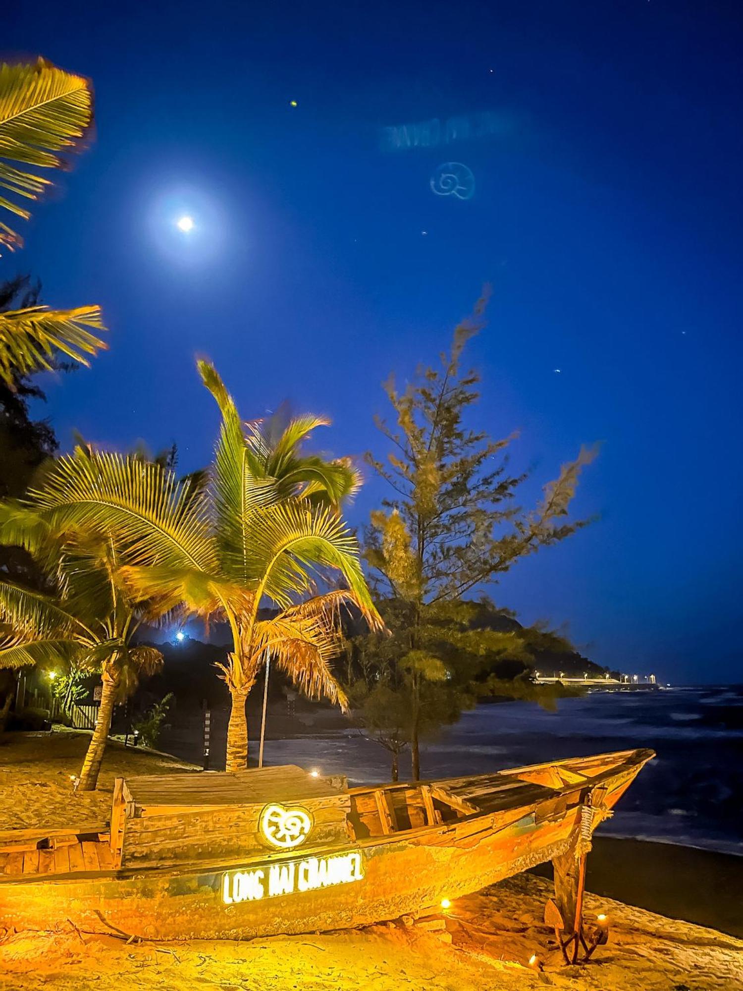 Long Hai Channel Beach Resort Экстерьер фото