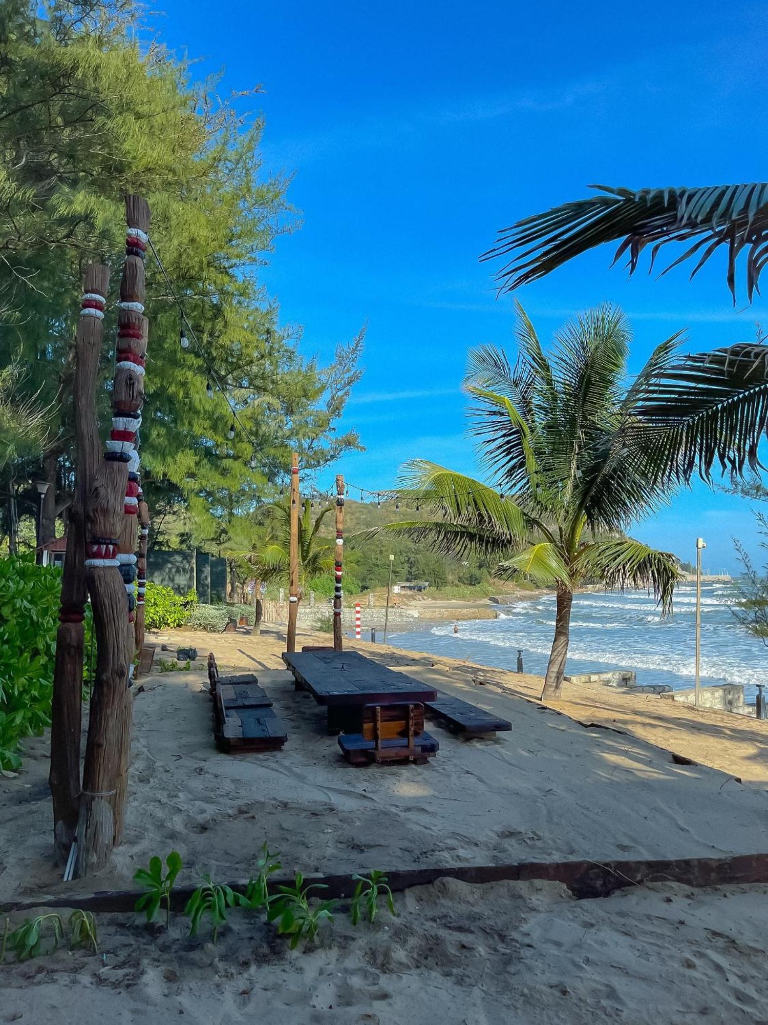 Long Hai Channel Beach Resort Экстерьер фото