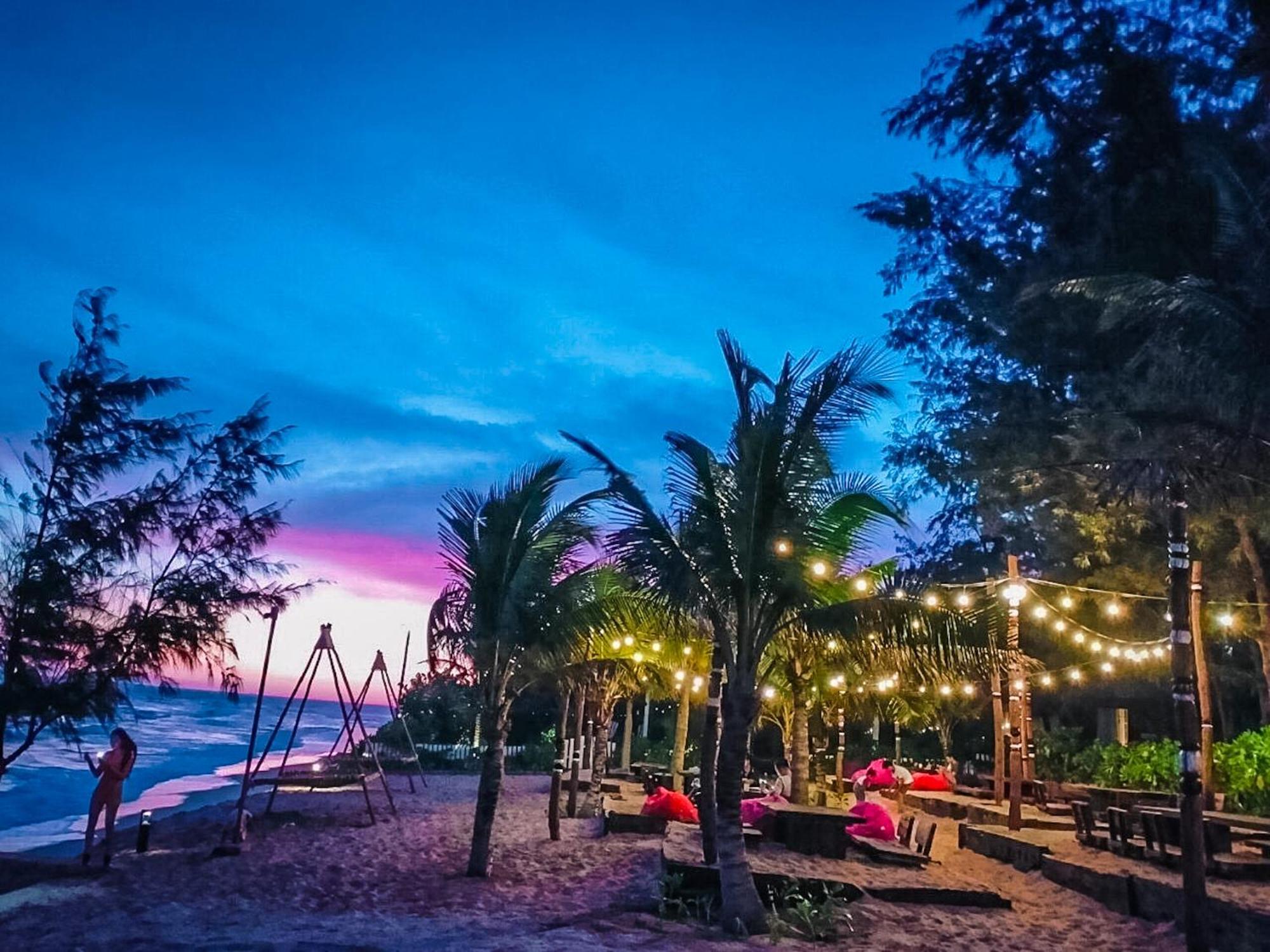 Long Hai Channel Beach Resort Экстерьер фото